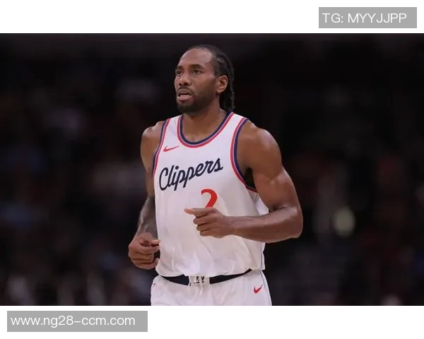 小卡称赞训练营表现出色年轻球员防守沟通能力显著提升