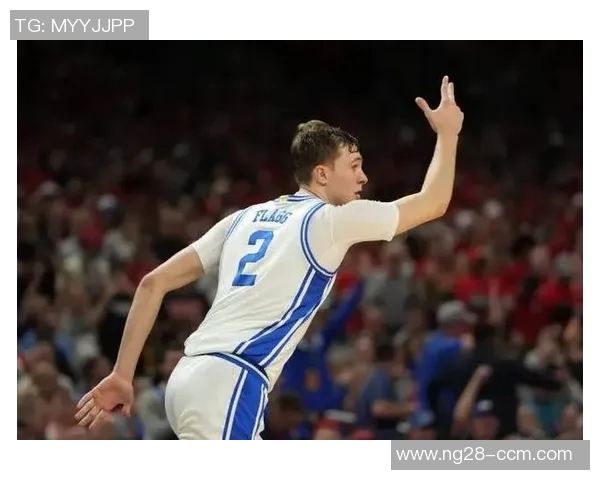 布泽尔儿子杜克季前赛表现惊艳狂砍24分23板再送盖帽接连高分展现潜力