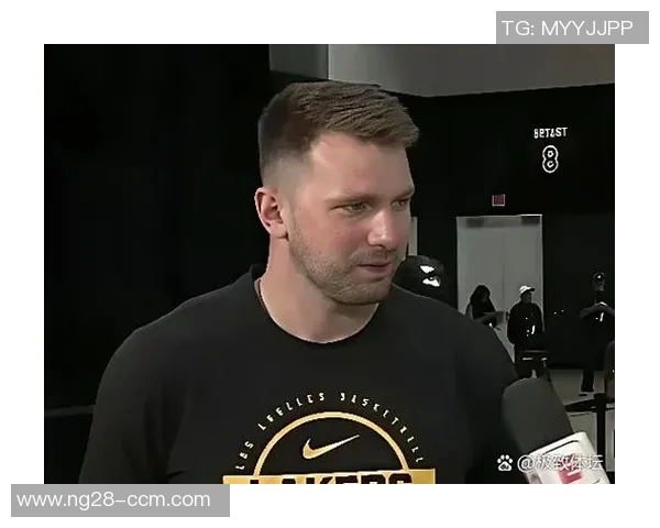 东契奇谈里夫斯受伤情况表示愿意提供支持并强调恢复的重要性