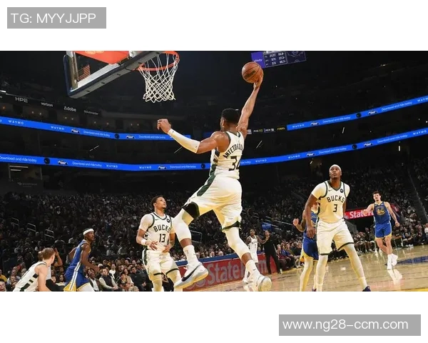 霍福德谈对阵雄鹿的乐趣称赞字母哥为顶尖球员之一