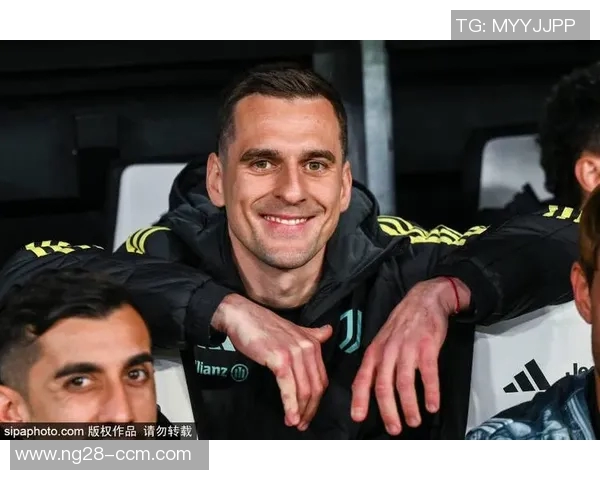 卡卢卢谈球队状态：快乐踢球更强大不愿与过去比较